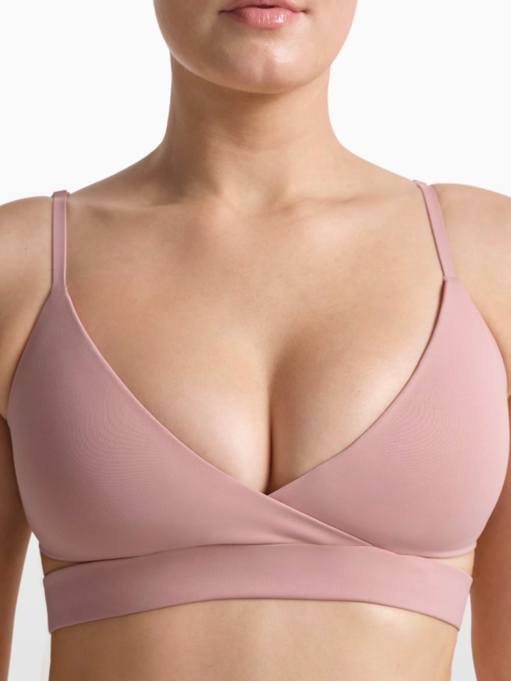 NWOT- Nike SKIMS MATTE Wrap Bra